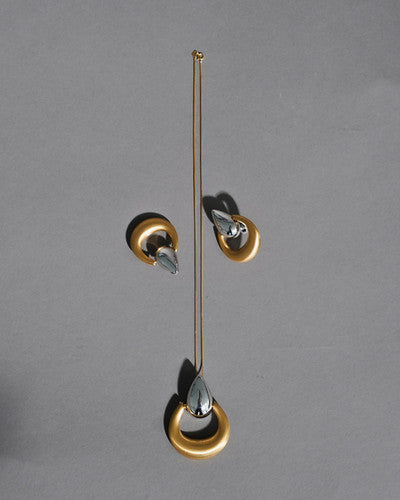 Pear Moon Set
